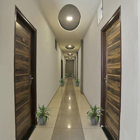 Hotel Collection O Heritage à Indore Extérieur photo